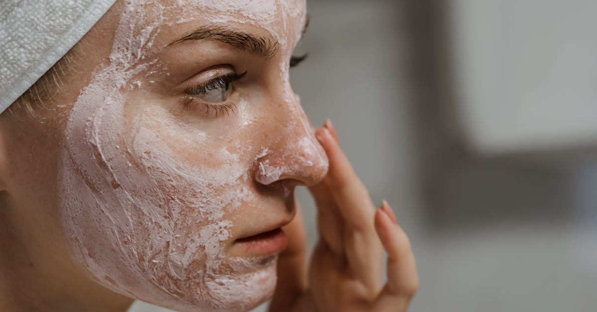 découvrez notre masque apaisant, spécialement formulé pour calmer et hydrater la peau en un instant. offrez à votre visage une sensation de douceur et de fraîcheur, tout en réduisant les rougeurs et les irritations. idéal pour tous les types de peau, ce soin vous promet un moment de détente inégalé.