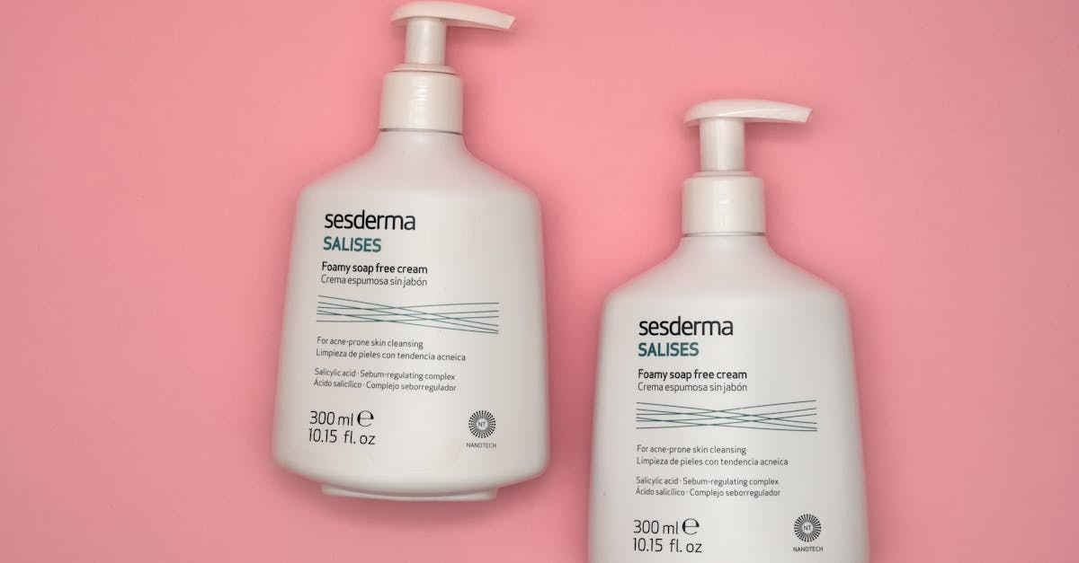 découvrez des traitements efficaces contre l'acné pour retrouver une peau claire et saine. nos solutions incluent des conseils, des produits adaptés et des remèdes naturels pour lutter contre les imperfections et améliorer votre apparence.