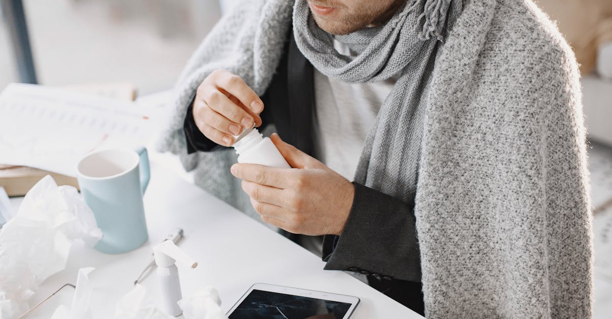 découvrez des remèdes efficaces contre les boutons de fièvre. apprenez à soulager les symptômes, à accélérer la guérison et à prévenir les récidives avec des solutions naturelles et médicinales.