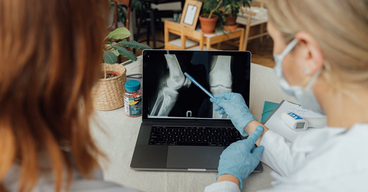 découvrez la télémédecine, une solution innovante révolutionnant l'accès aux soins de santé. profitez de consultations médicales à distance, suivez votre santé et obtenez des conseils d'experts, le tout depuis le confort de votre domicile.