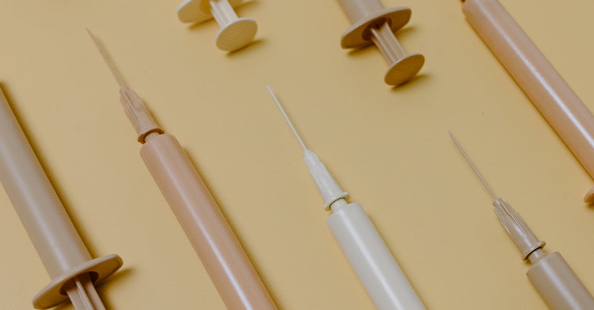 découvrez les effets secondaires du vaccin contre la fièvre jaune. informez-vous sur les réactions possibles, leur fréquence et les recommandations pour une vaccination sécurisée afin de voyager en toute sérénité.